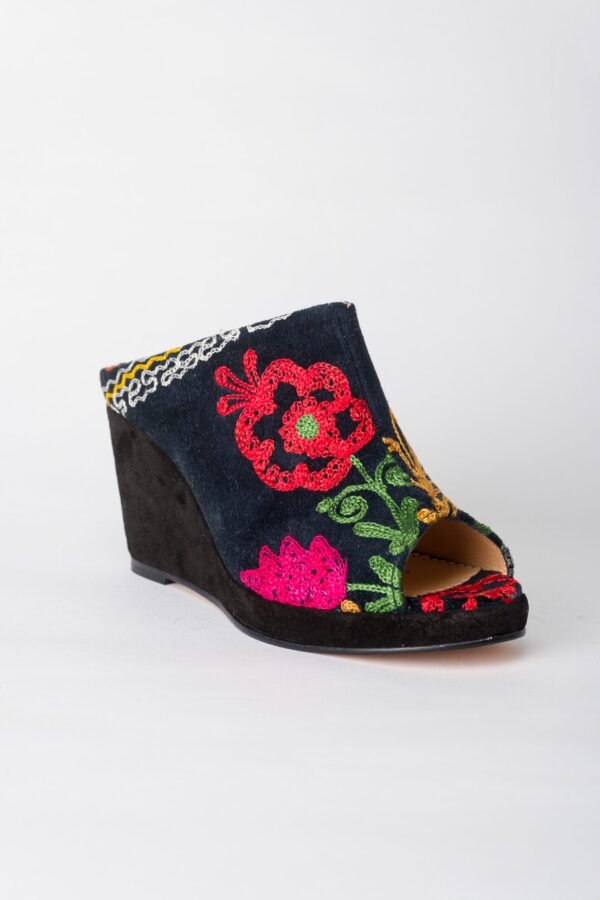 Suzani Wedge Colored Floral 2